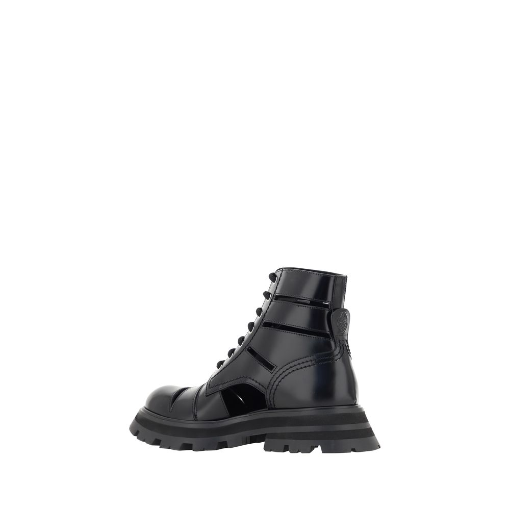 Black Calf Leather Bos Taurus Lace-Up Boots