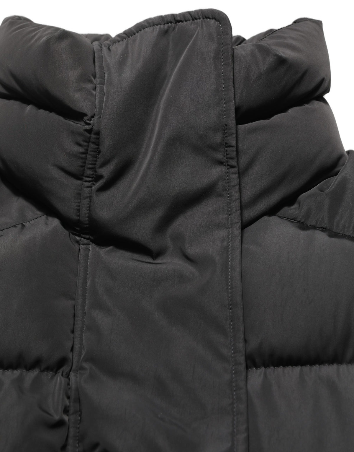 Black Polyester Sleeveless Padded Men Puffer Jacket