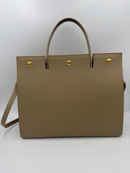 حقيبة BURBERRY TITLE BAG كبيرة
