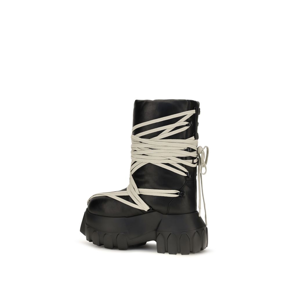 Black Calf Leather Bos Taurus Lace-Up Boots