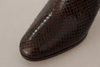 أحذية بوت بكعب عالٍ من الجلد البني الغريب